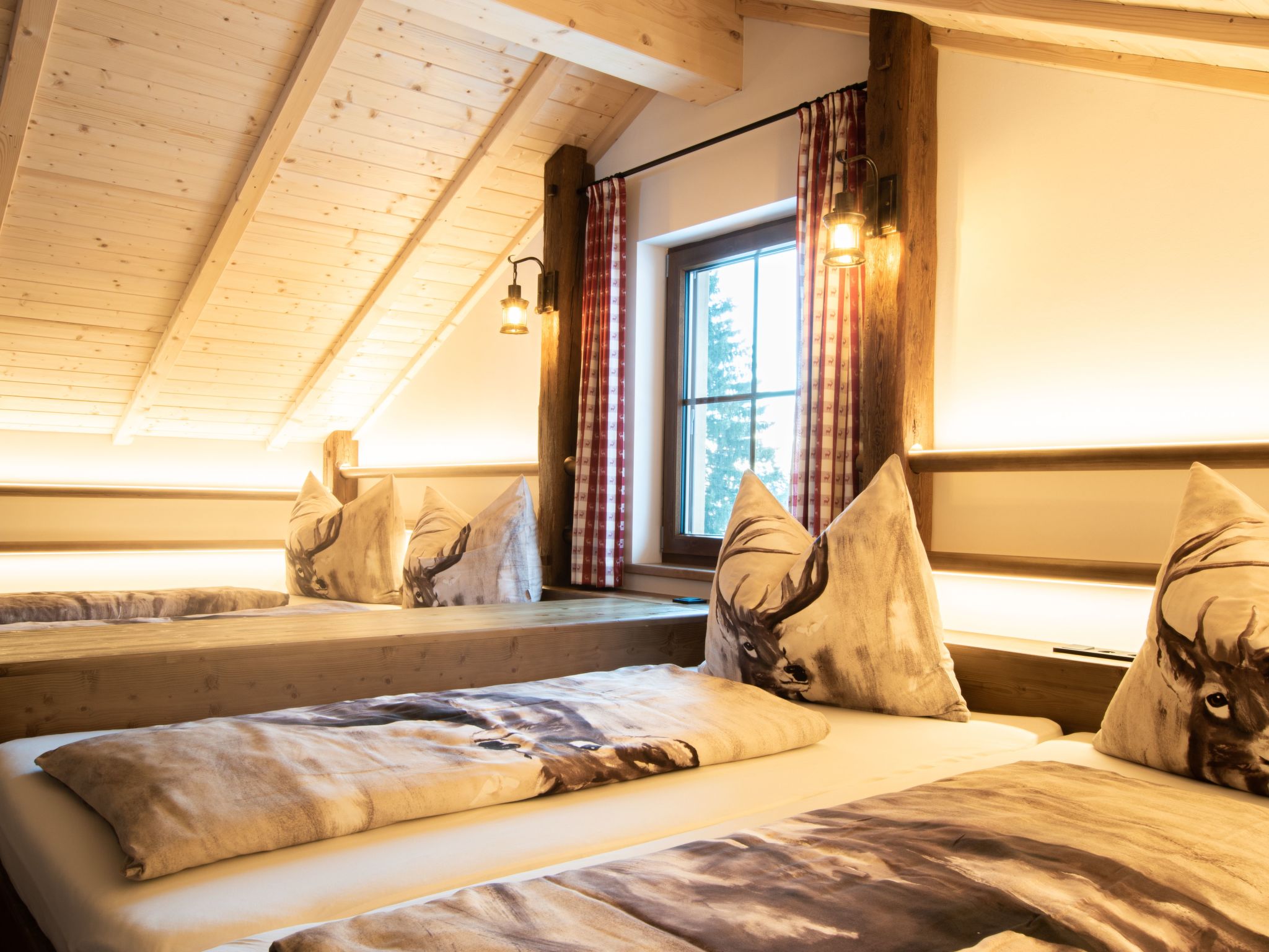 Alpen Chalet-Image-tags.info