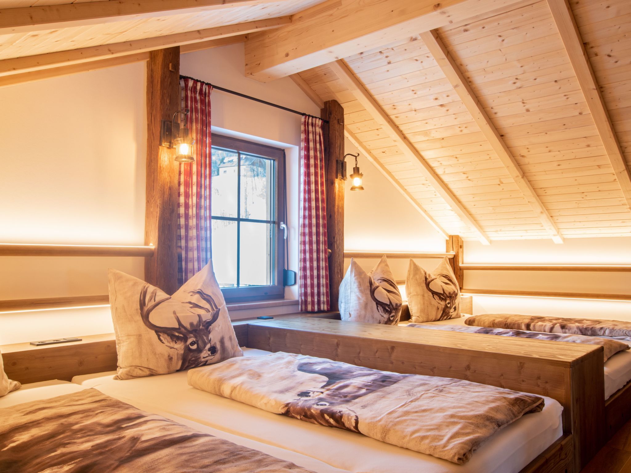 Alpen Chalet-Image-tags.info