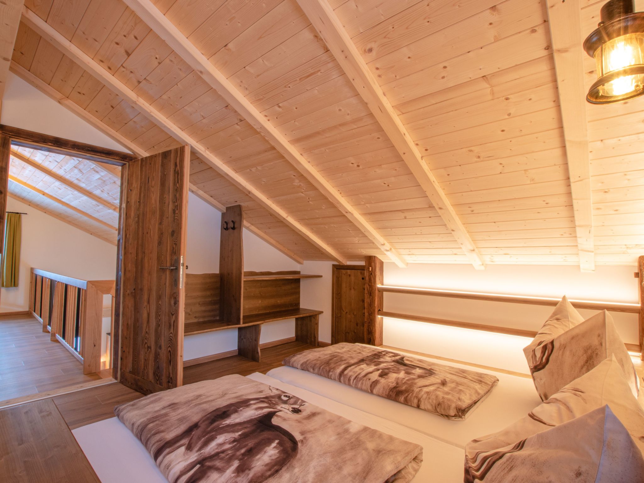 Alpen Chalet-Image-tags.info