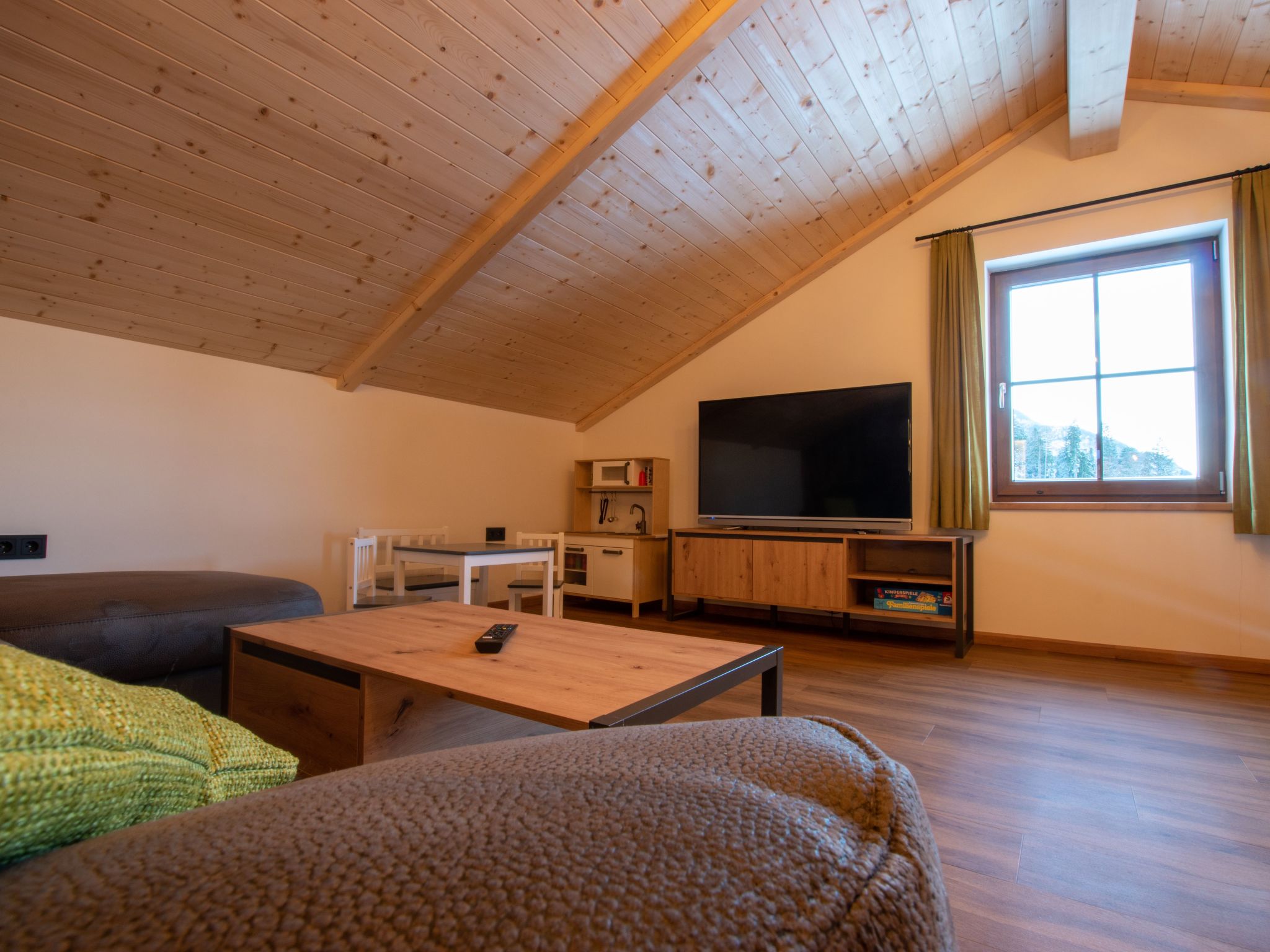 Alpen Chalet-Image-tags.info