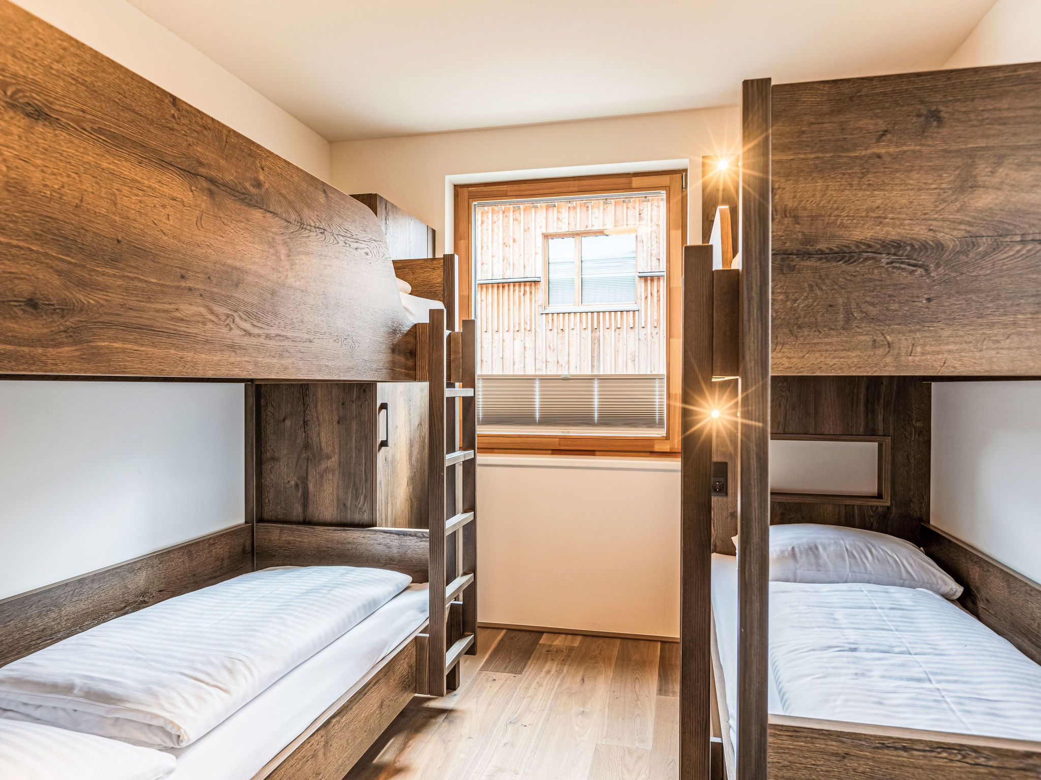 Premium mit 6 Schlafzimmer und Sauna-Binnen