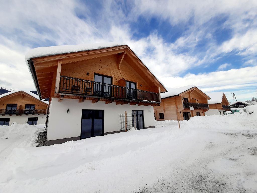 Interhome Haushälfte Alpenchalets