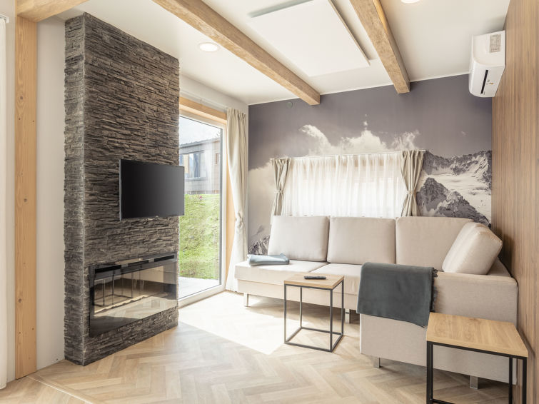 Search and Stay destination Kötschach, Kärnten - Austria from AU$ 470. mit 3 Schlafzimmern