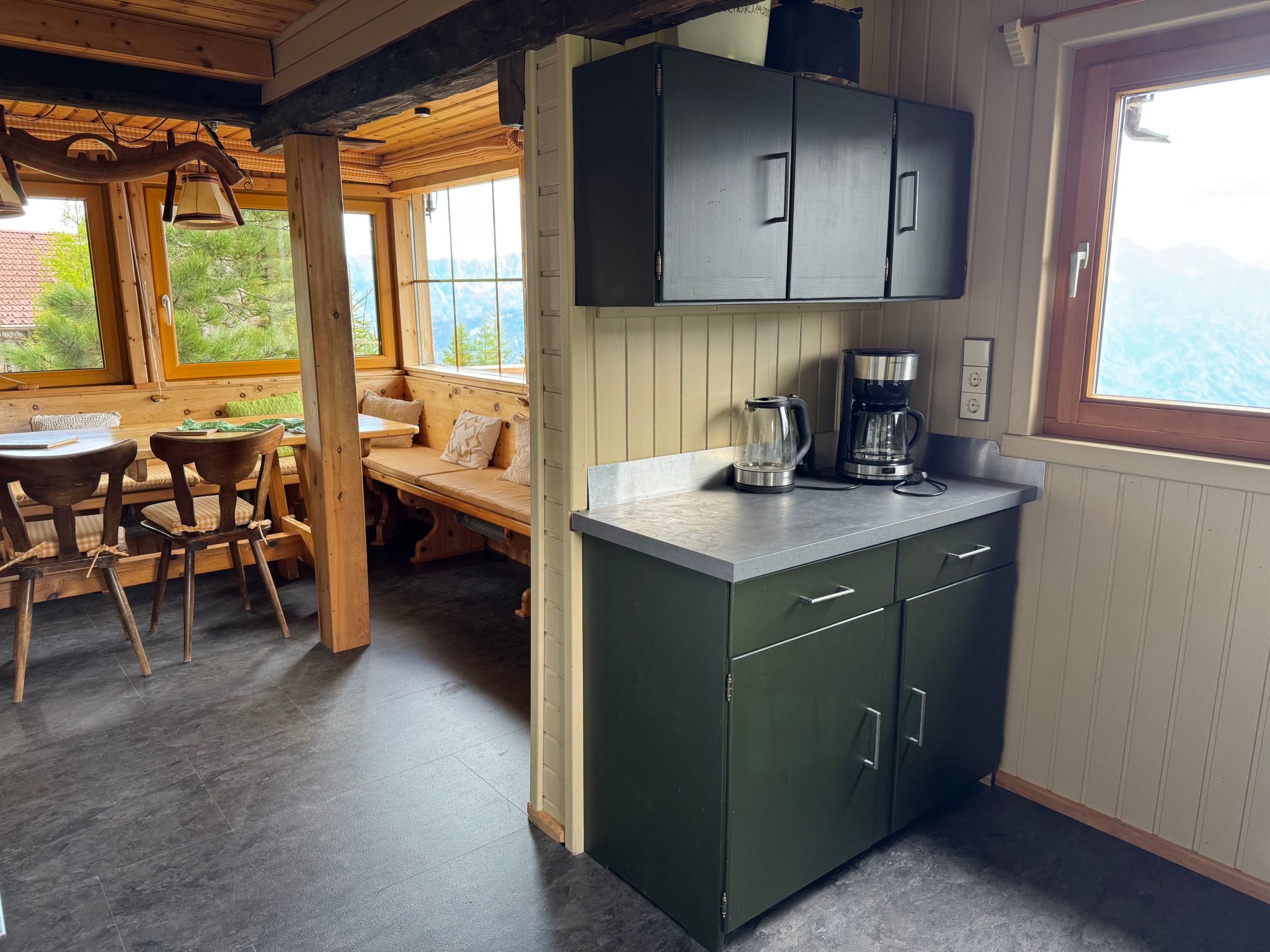 Almhütte Enzian-Binnen