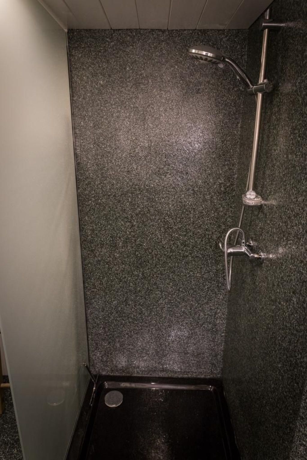 Almhütte Enzian-Binnen