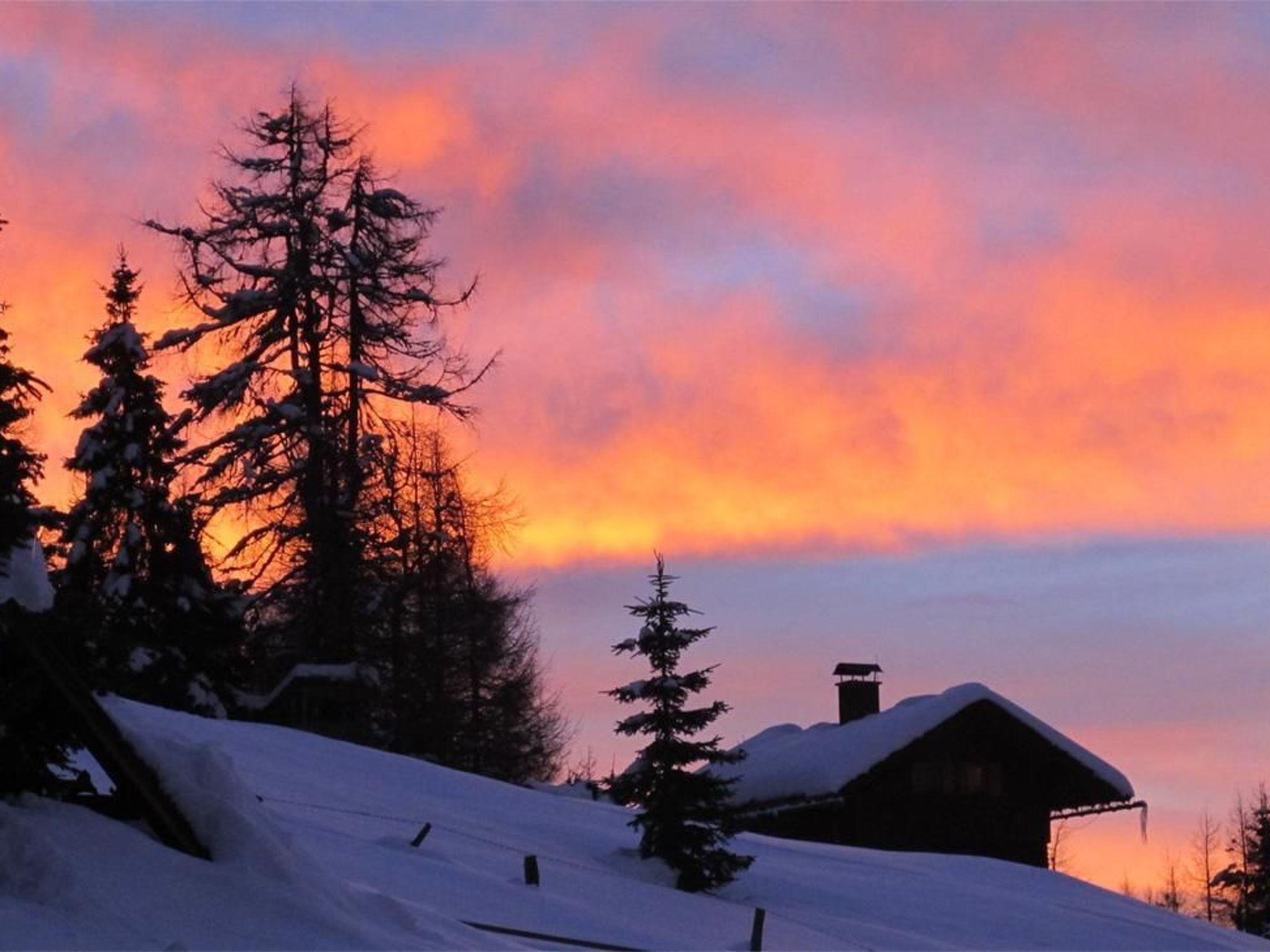 Almhütte Enzian-Binnen