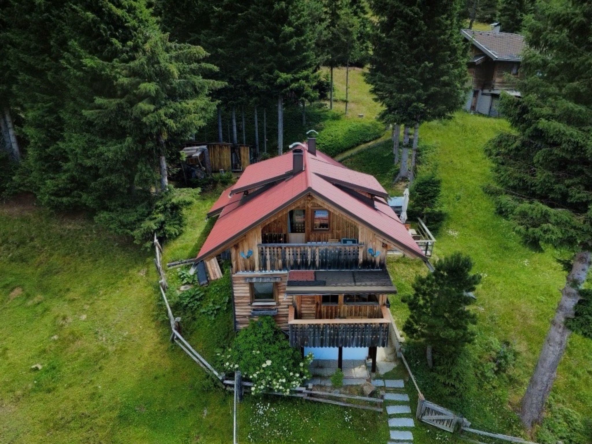 Almhütte Enzian-Binnen