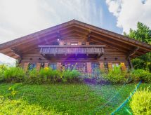 Glocknerhaus: Ruim chalet met privé zwembad en sauna in Berg im Drautal - thumbnail 4