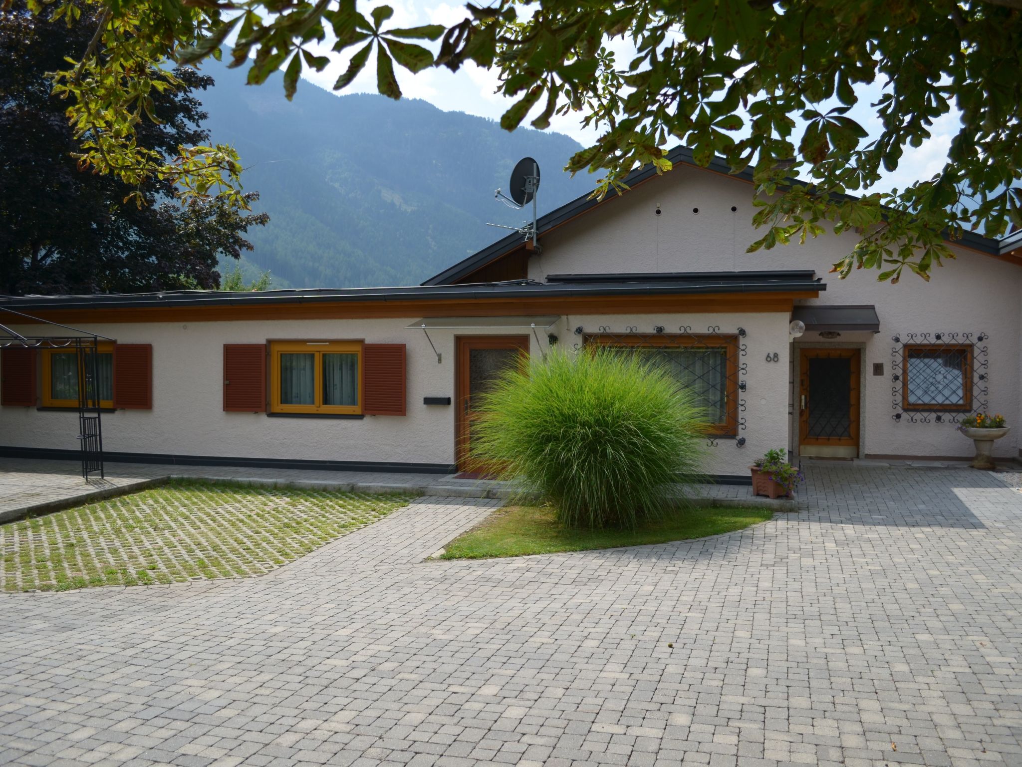 Vakantiehuis met omheinde tuin in Flattach (Oostenrijk) 1 hond is welkom