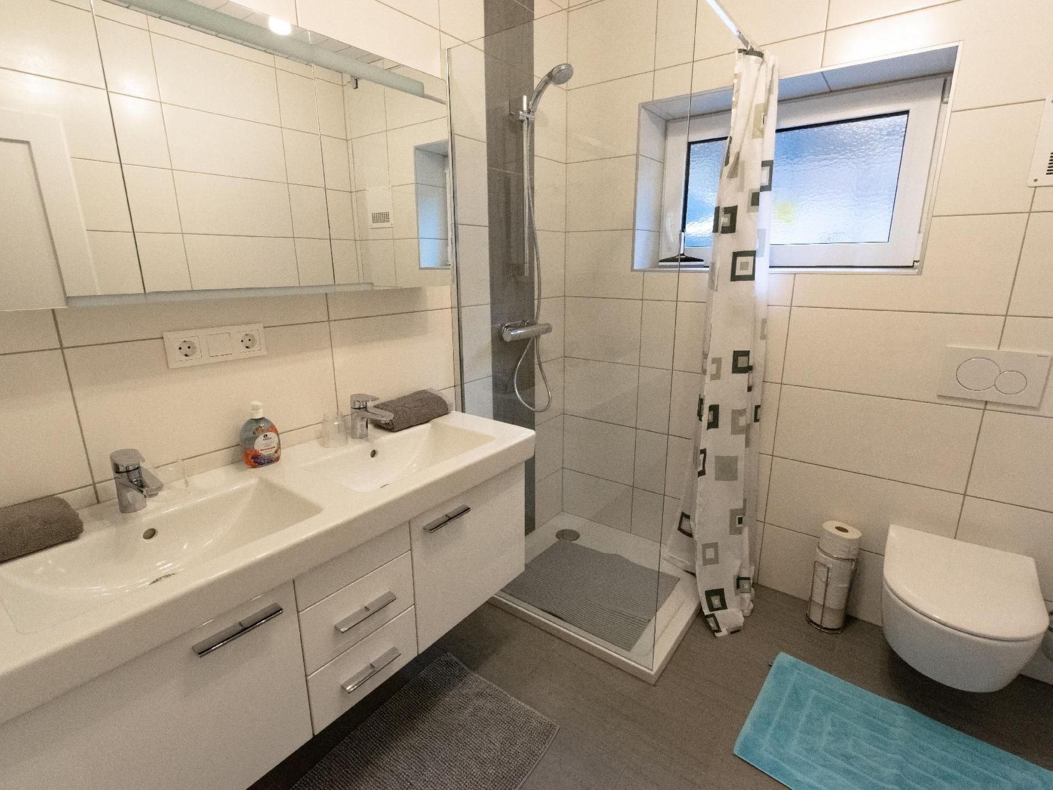 Erna Angermaier-Drinnen