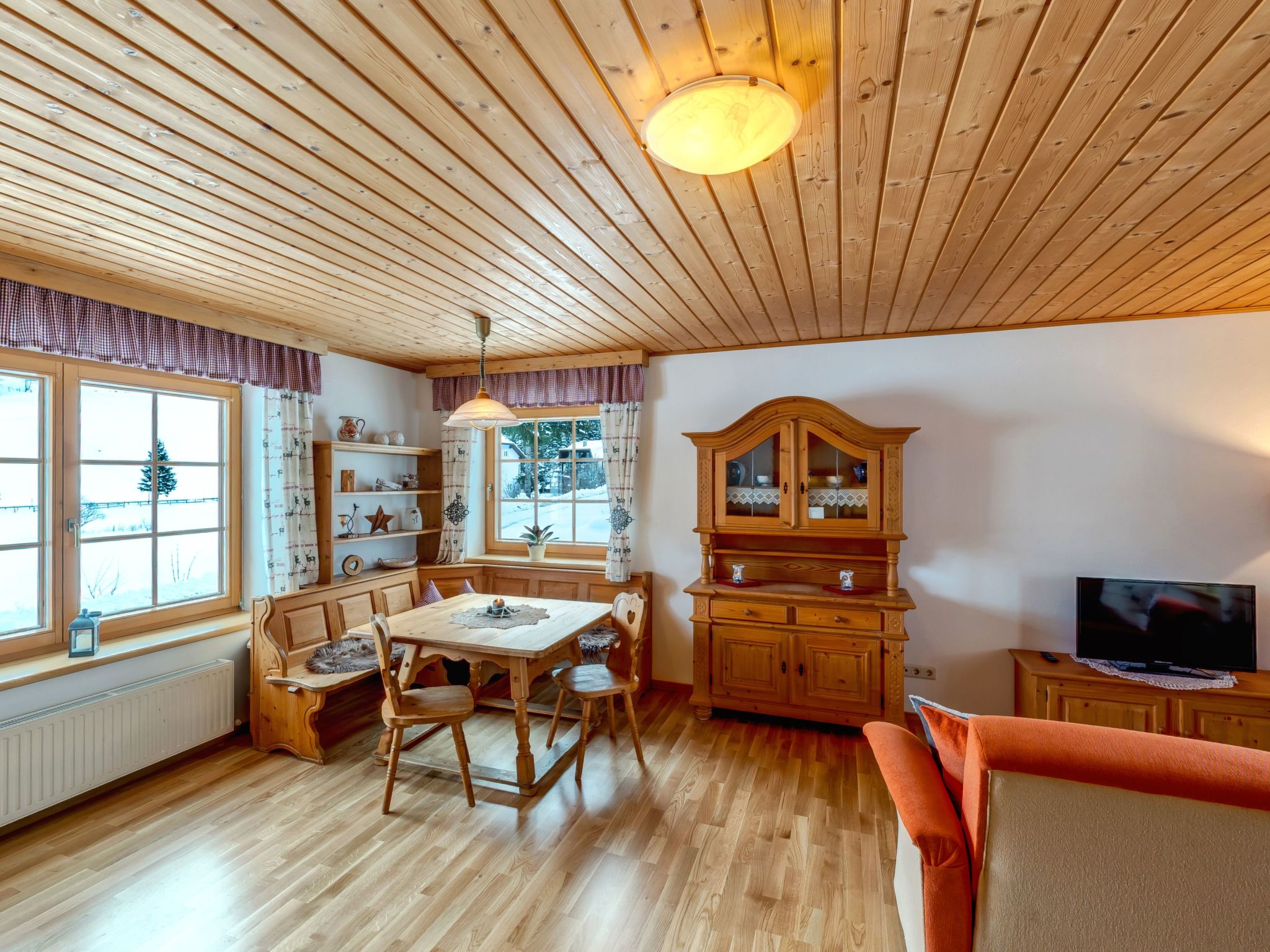 Gemütliches Ferienhaus in ruhiger Lage-Binnen