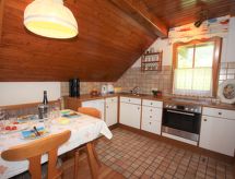 Vakantiehuis Schnitzer: gezellige woning in Seeboden met berg- en meergarantie - thumbnail 3