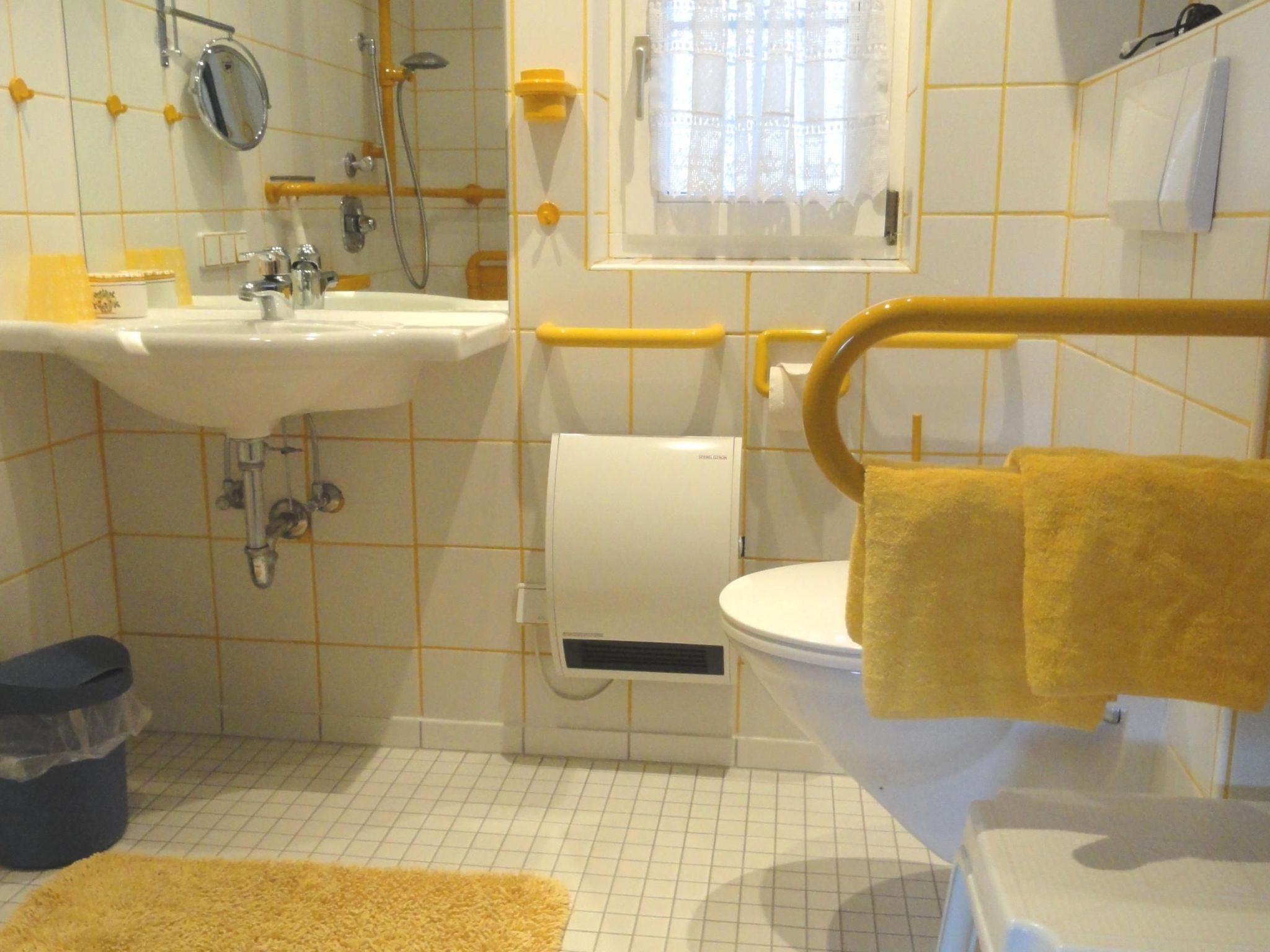 Studio barrierefrei - Drinnen