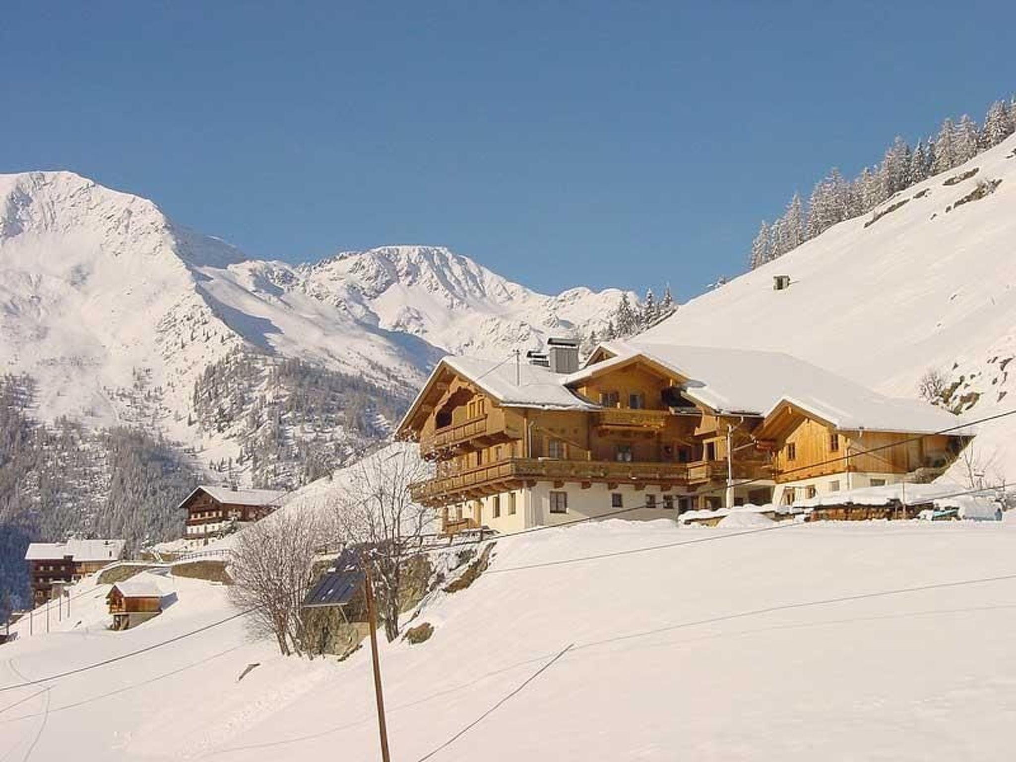 Vrijstaande berghut Kreuzspitze aan de skipiste in Innervillgraten - foto 15