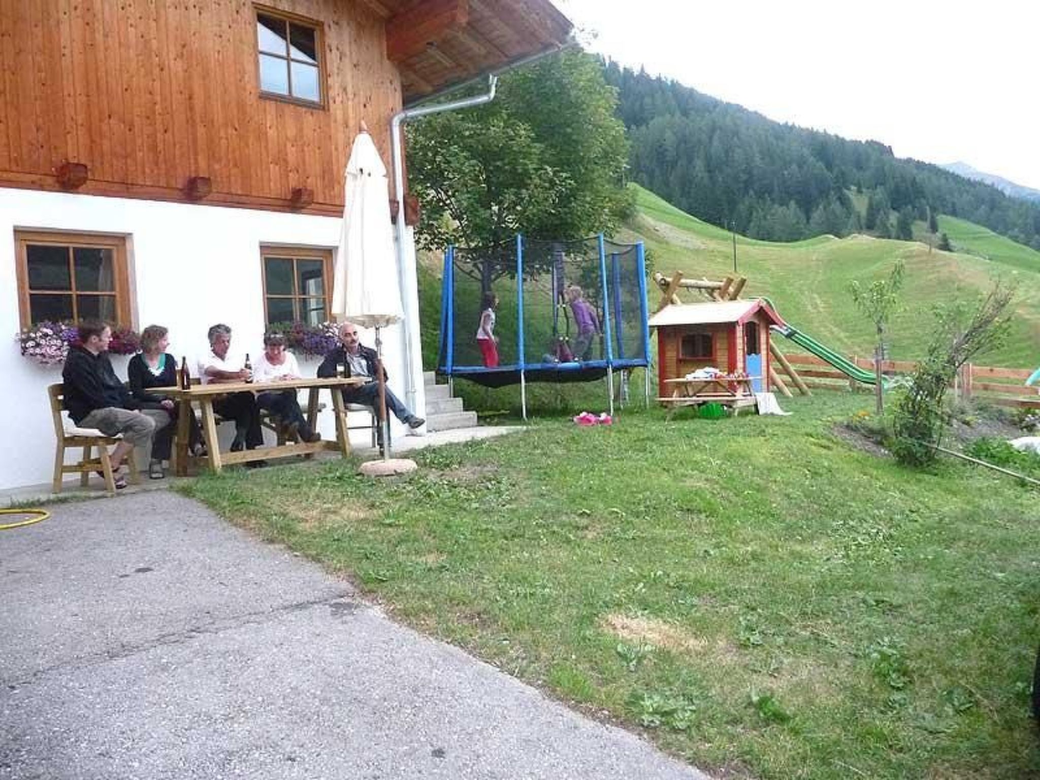 Vrijstaande berghut Kreuzspitze aan de skipiste in Innervillgraten - foto 18