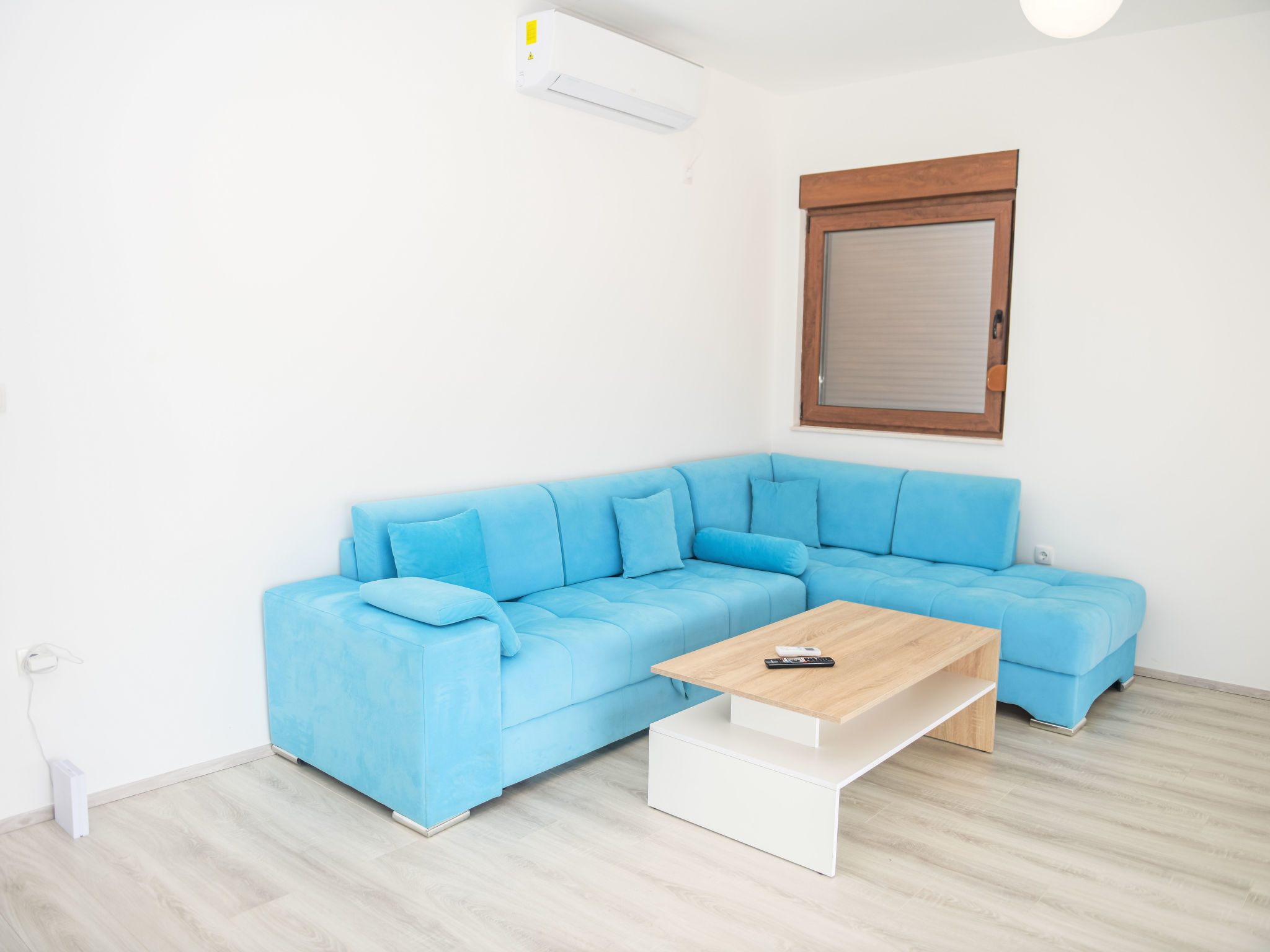 16-persoons vakantiehuis in Ivanica met verwarmd zwembad - foto 73