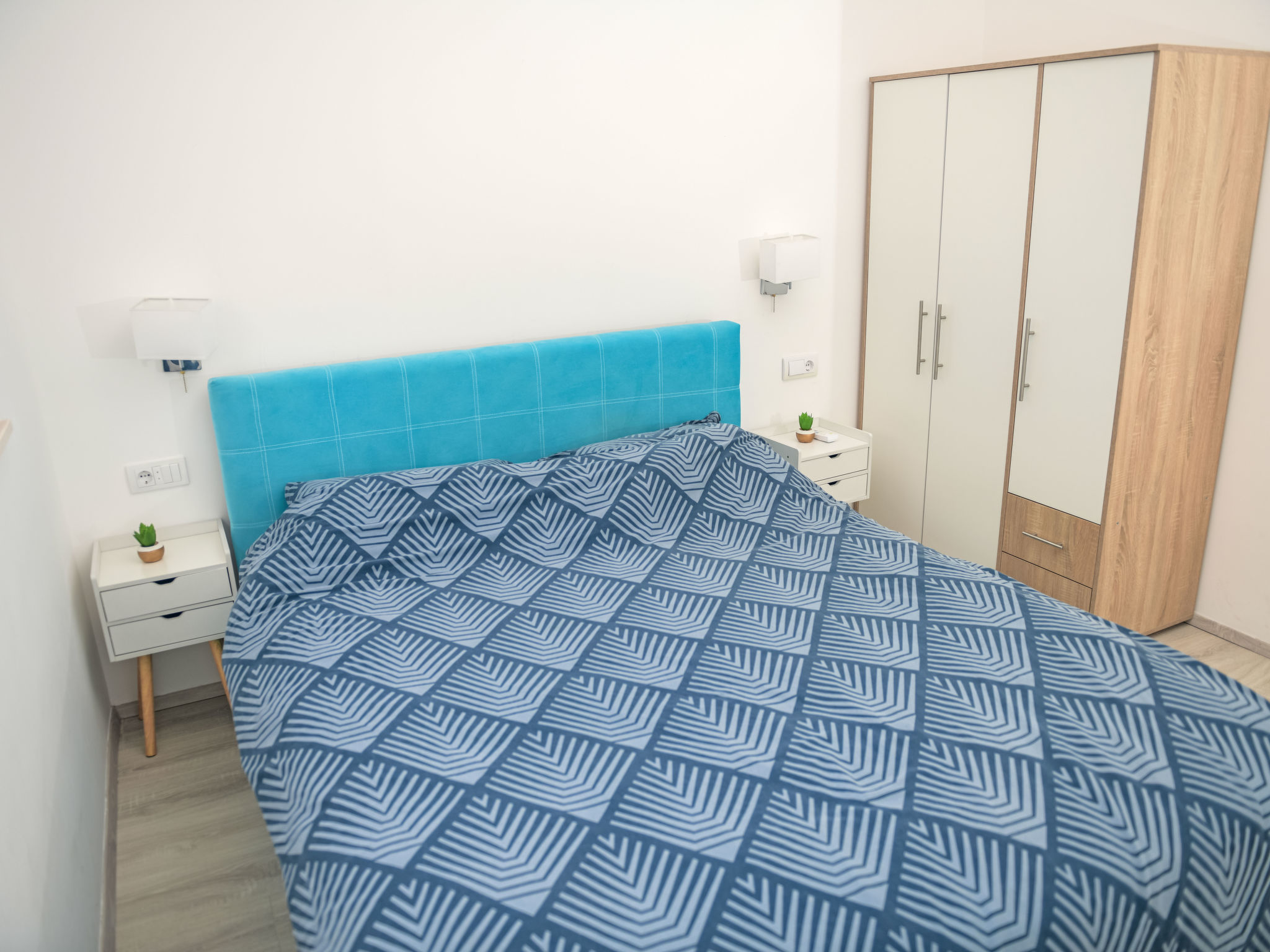 16-persoons vakantiehuis in Ivanica met verwarmd zwembad - foto 19