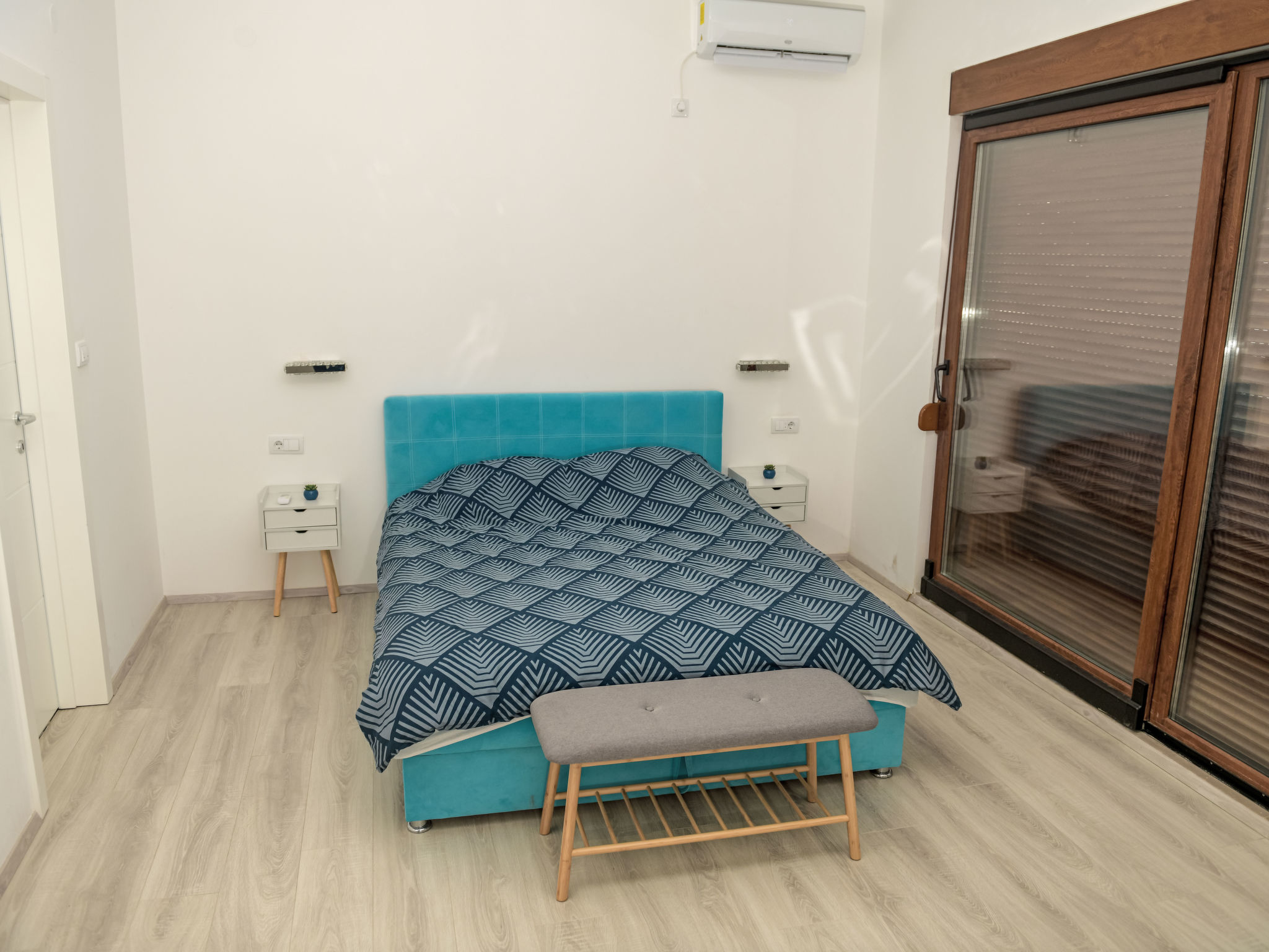 16-persoons vakantiehuis in Ivanica met verwarmd zwembad - foto 55