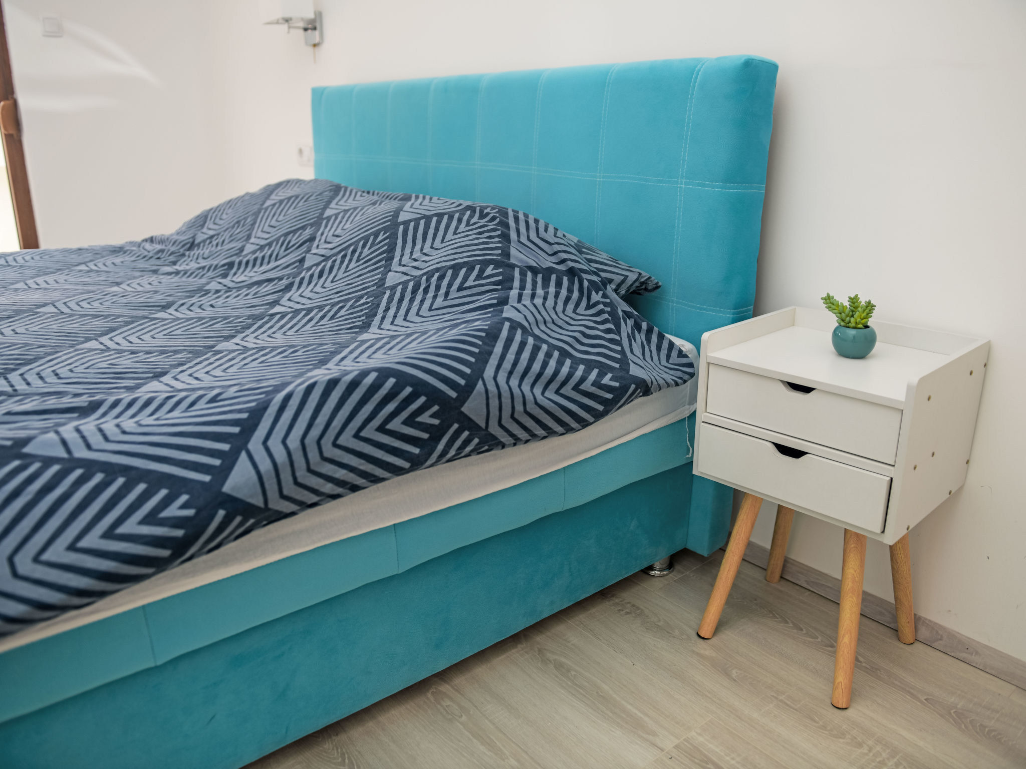 16-persoons vakantiehuis in Ivanica met verwarmd zwembad - foto 102