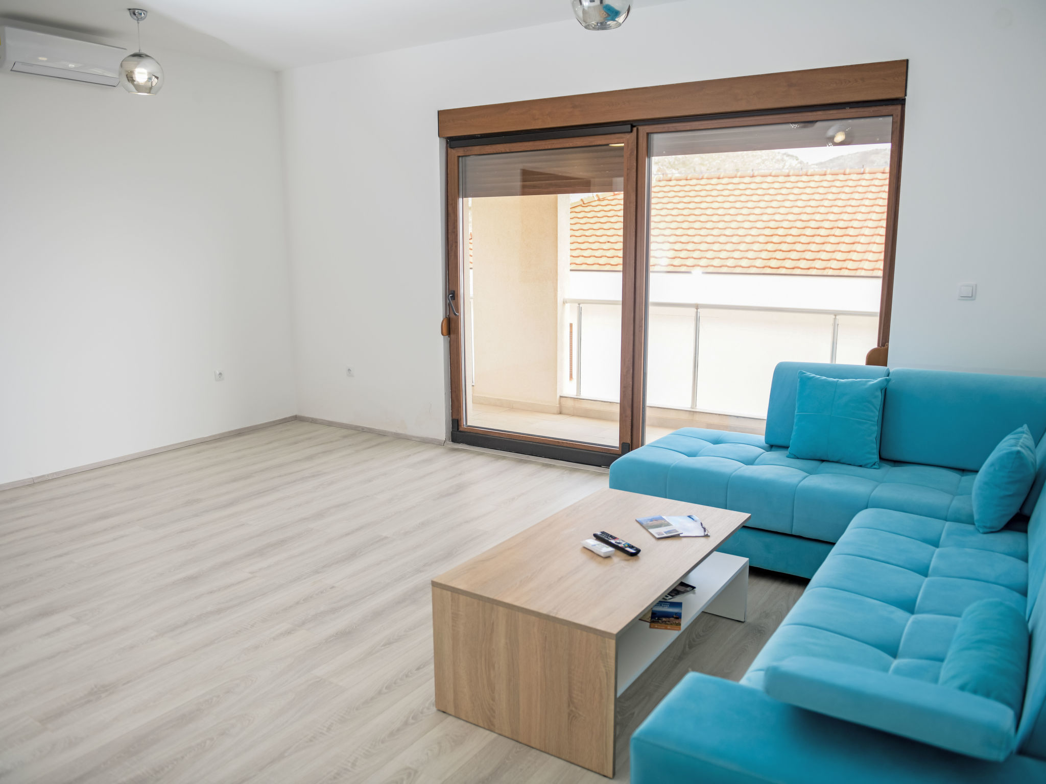 16-persoons vakantiehuis in Ivanica met verwarmd zwembad - foto 98