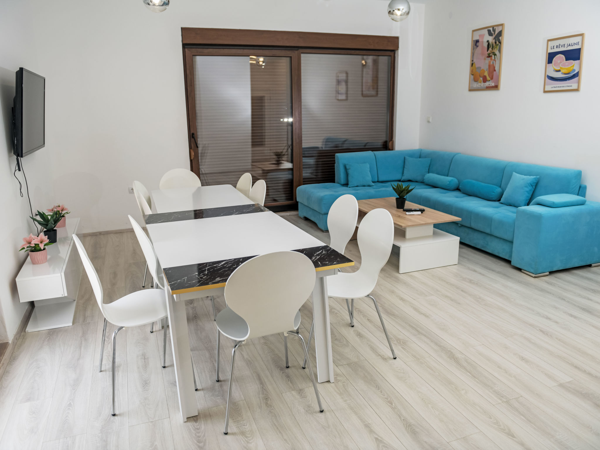 16-persoons vakantiehuis in Ivanica met verwarmd zwembad - foto 46