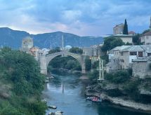 Vrijstaand appartement met privézwembad in Mostar - thumbnail 2