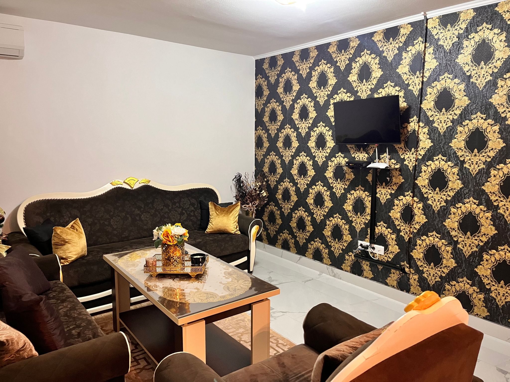 "Villa Diamond Hill"-Binnen