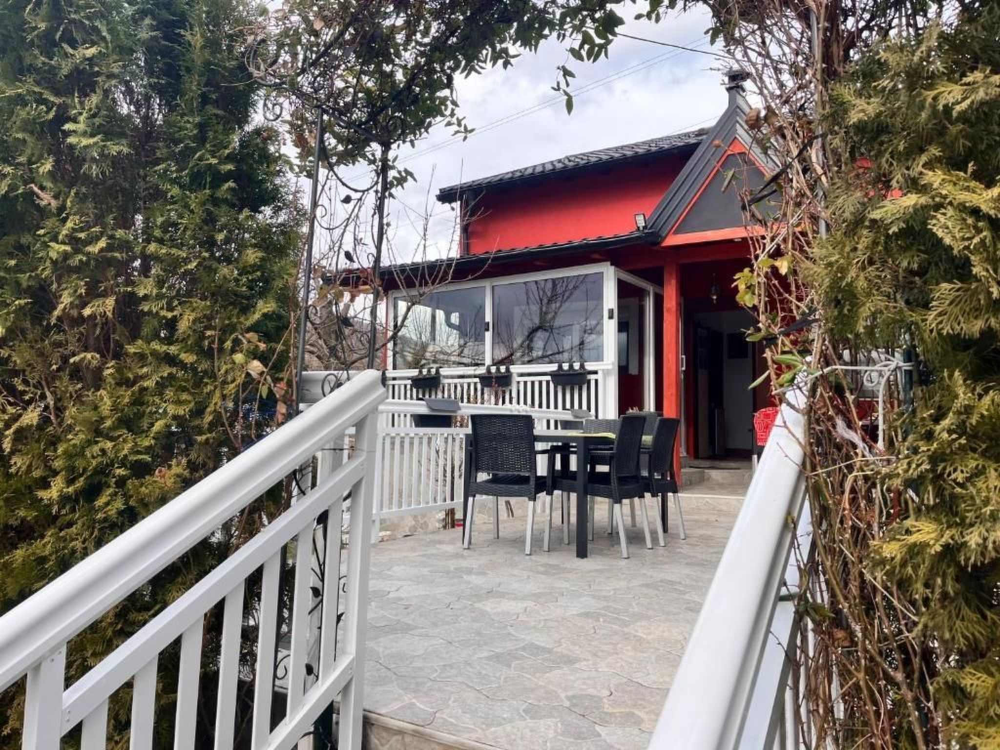 "Villa Diamond Hill" - Image 2