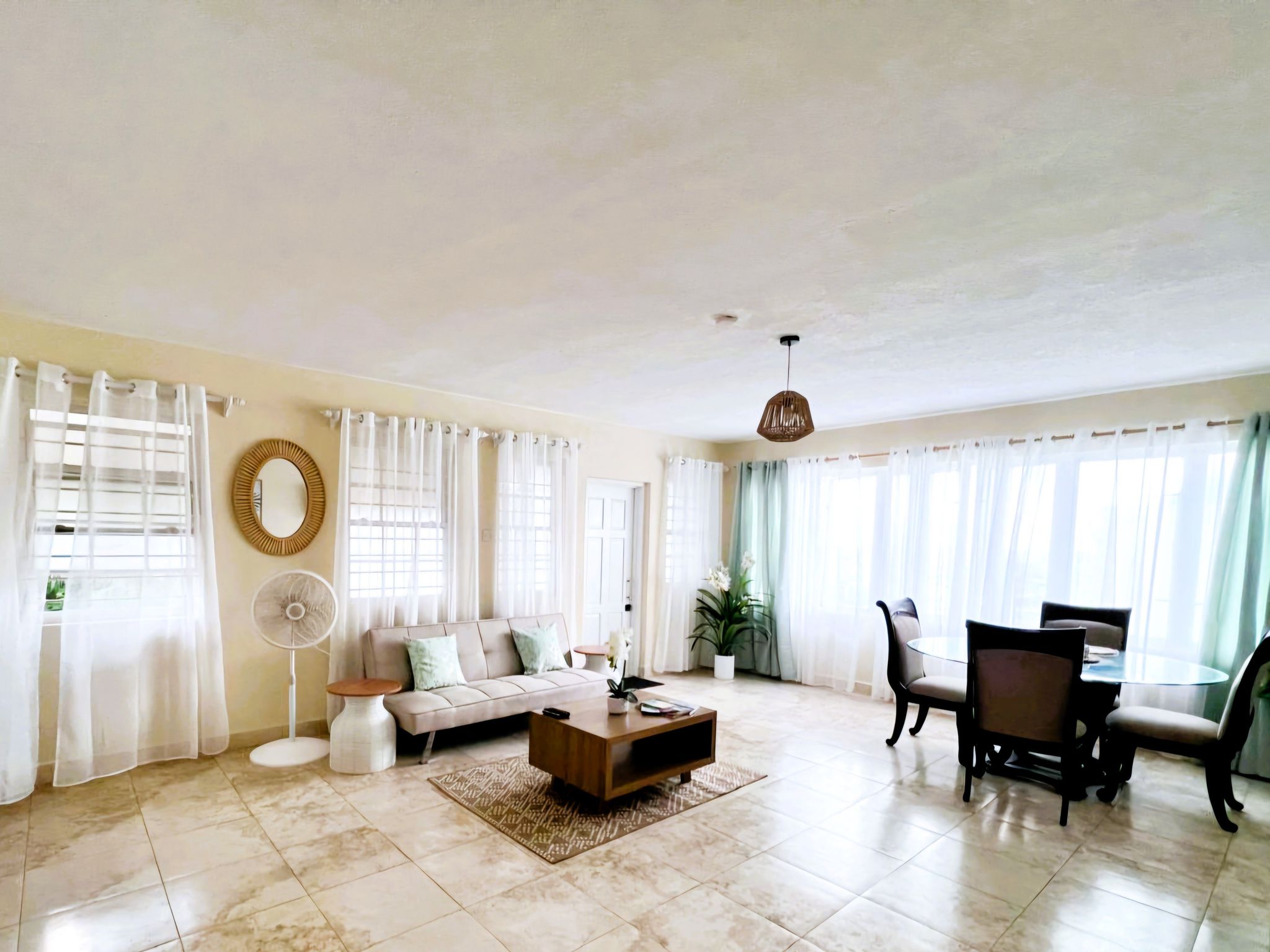 Photo of Gelassenes "Island Escape" mit Meerblick