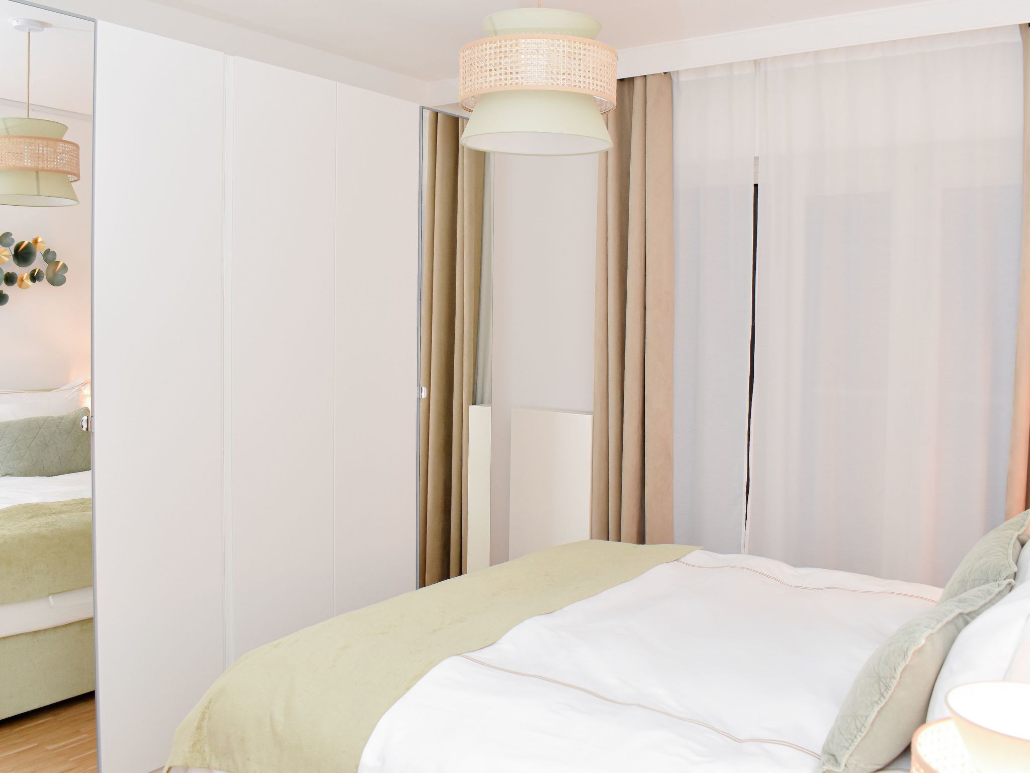 Edelsteine im Herzen der Stadt 4B-Image-tags.info