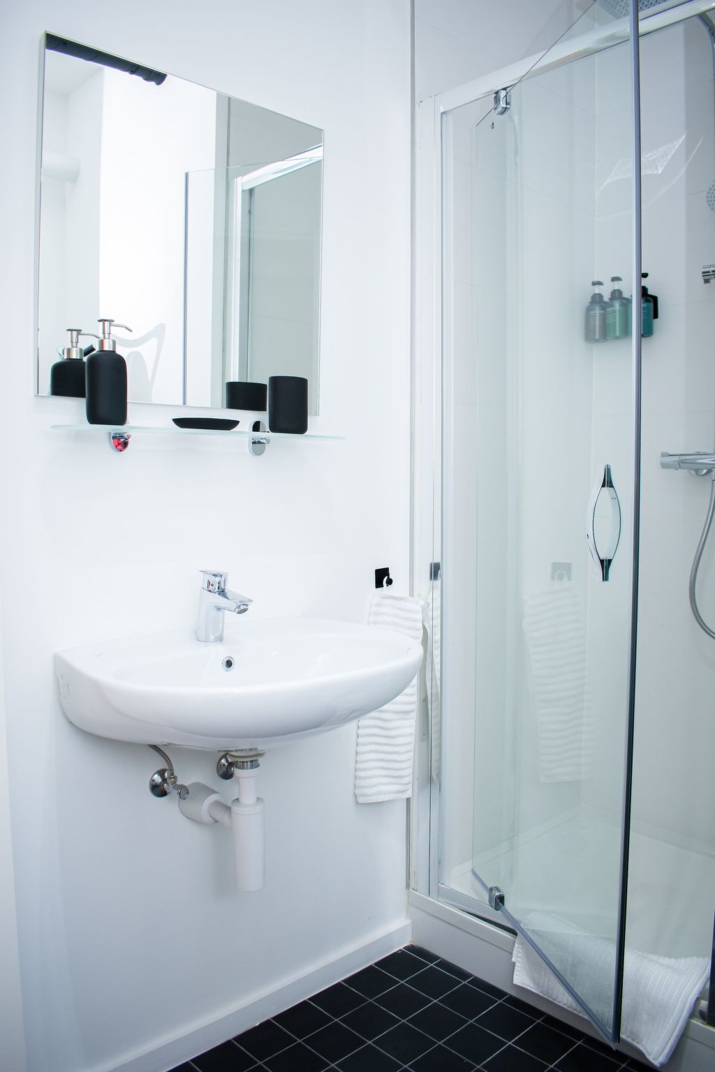 Edelsteine im Herzen der Stadt 4B-Image-tags.info