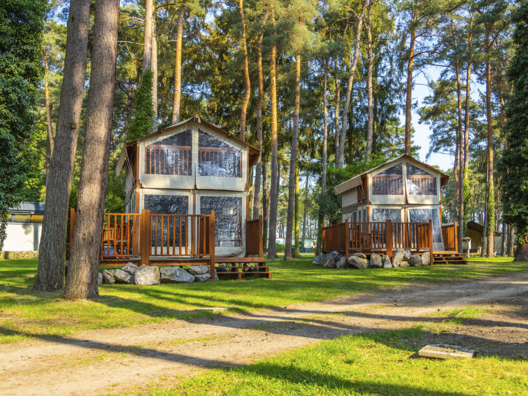Search and Stay destination Zutendaal, Vlaams Gewest - Belgium from AU$ 416. Air Lodge 4 Glampingtent