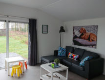 Knus 4-persoons chalet op rustige camping in Voeren - thumbnail 6