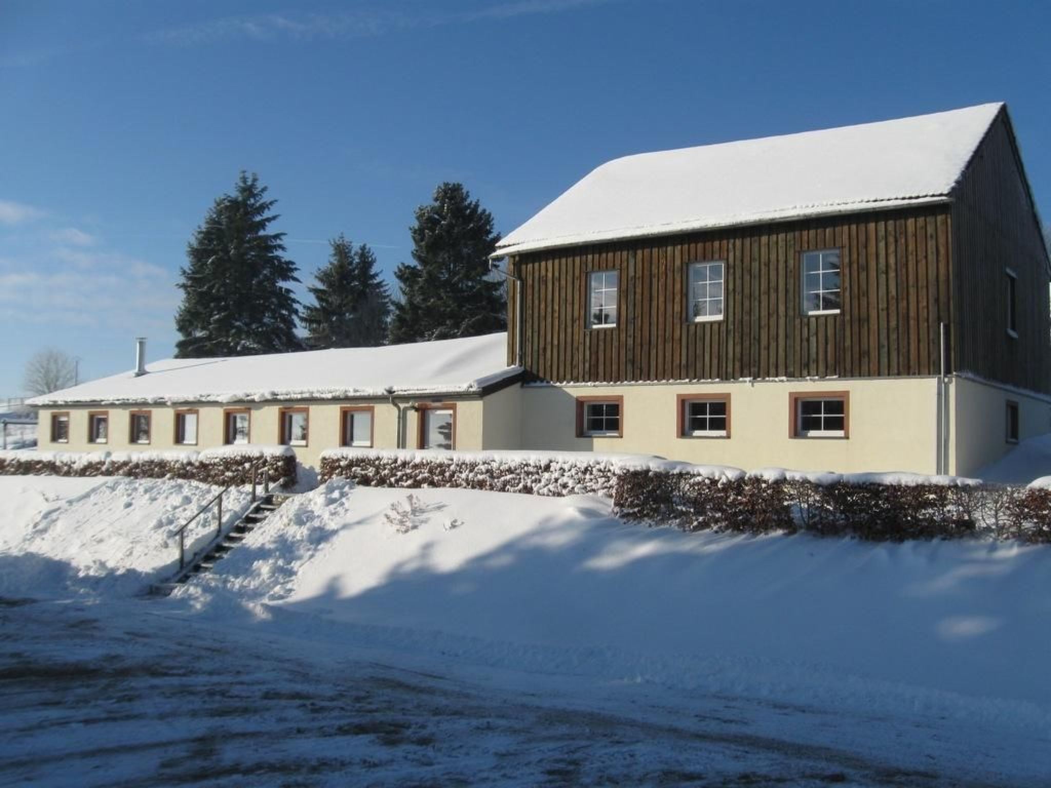 Snowview Lodge-Binnen