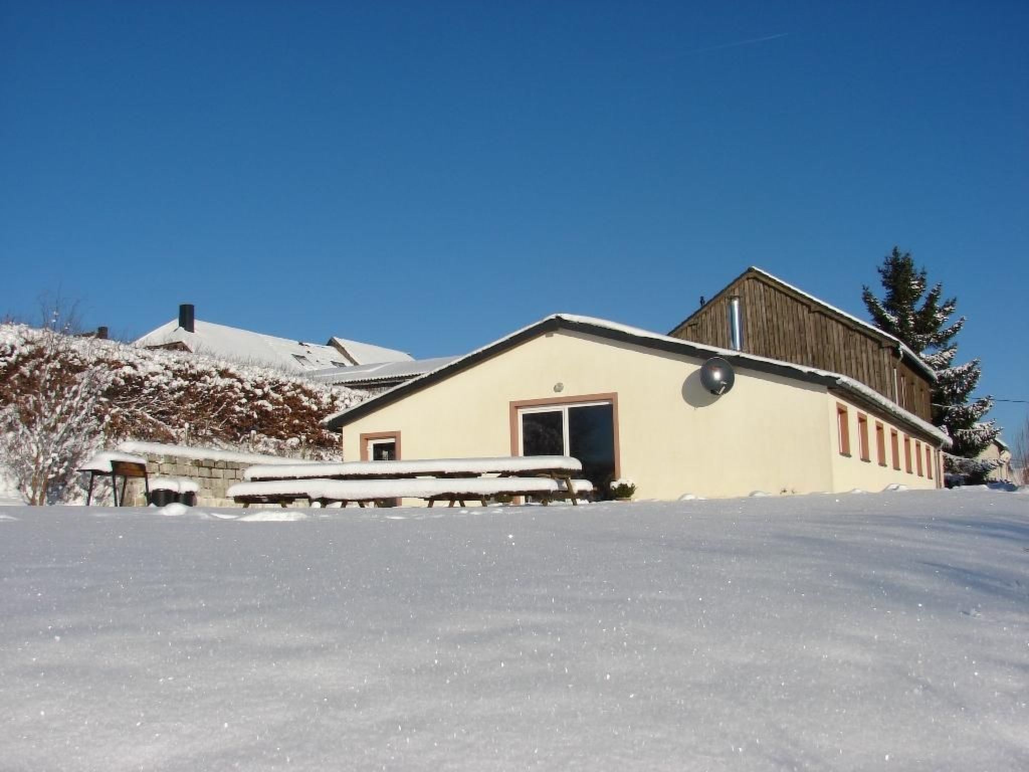 Snowview Lodge-Binnen