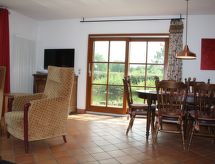 Op 1,0 km van het centrum: Rustig vakantiehuis in Hombourg - thumbnail 3