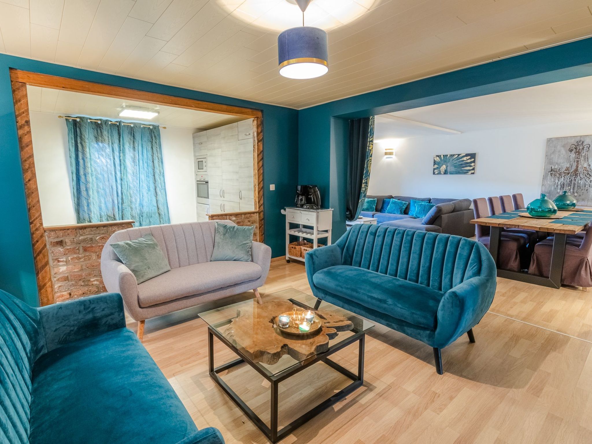 Landhaus mit Jacuzzi-Inside