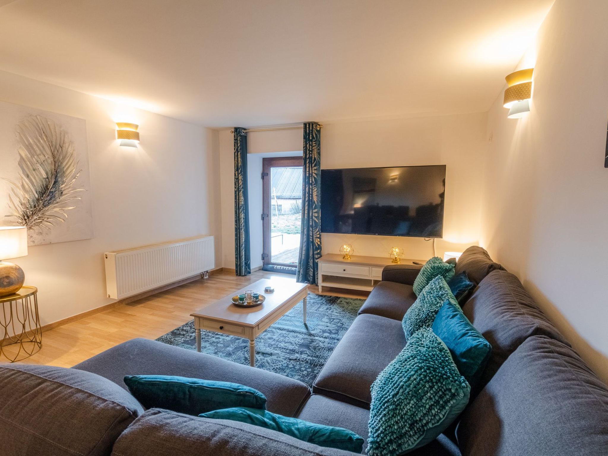 Landhaus mit Jacuzzi-Image-tags.info