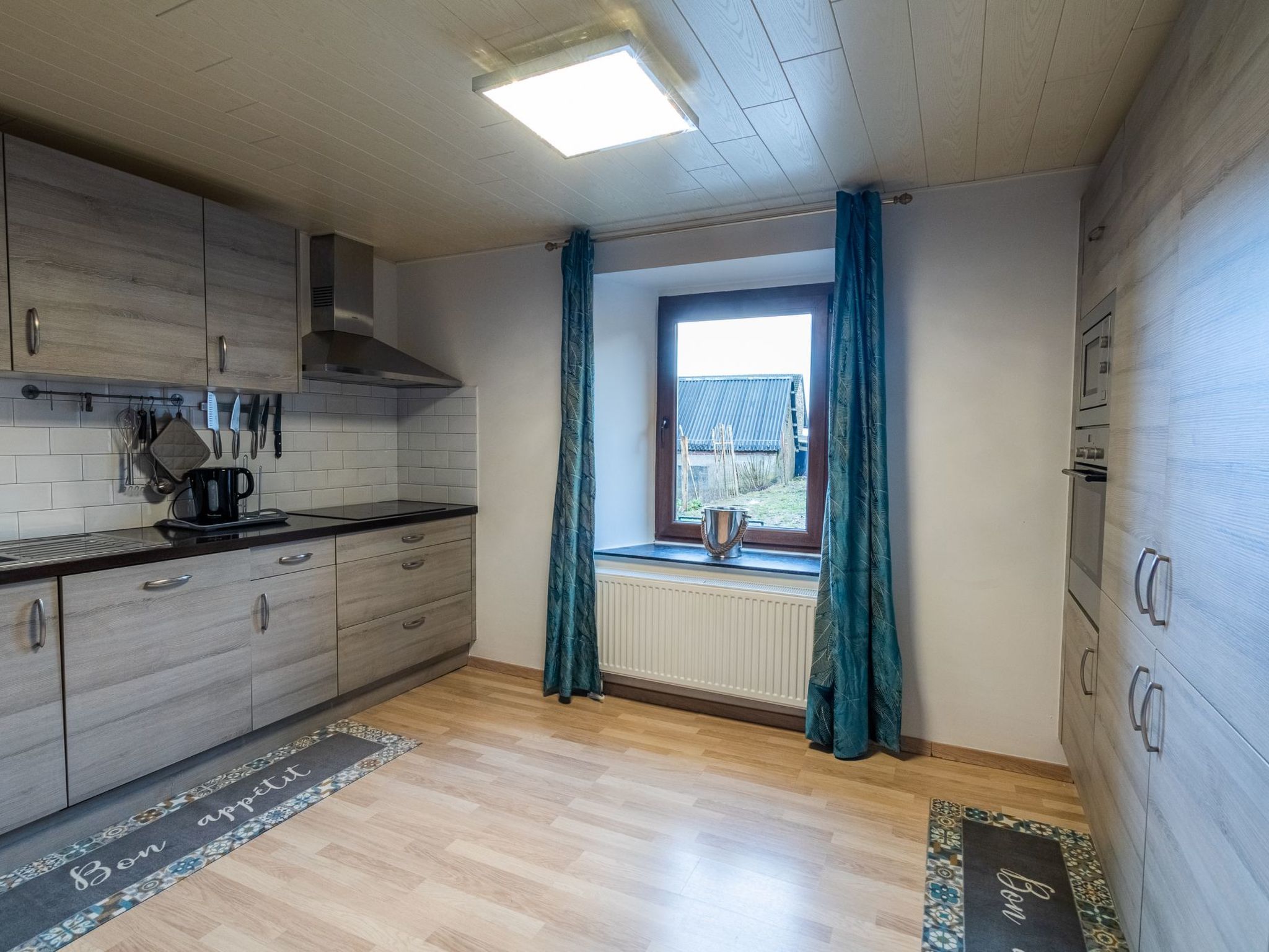 Landhaus mit Jacuzzi-Inside