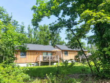 4-persoons vrijstaand vakantiehuis in Heure - Chalet Wadi - thumbnail 1