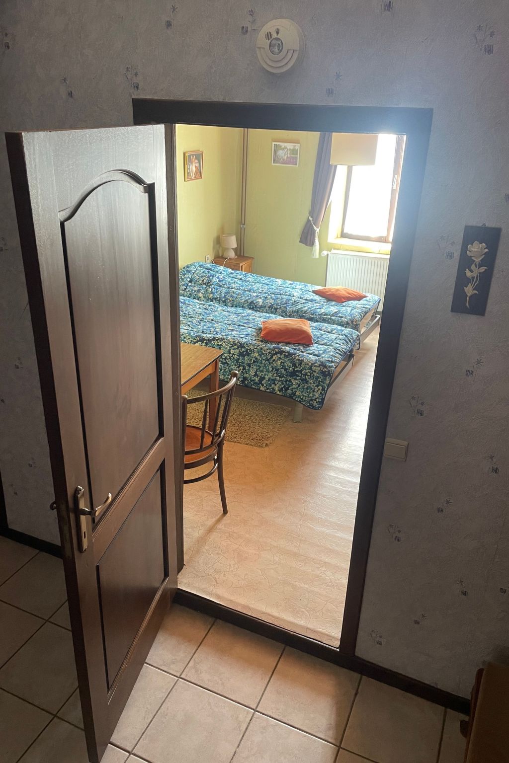 Unknown Accommodation-Binnen