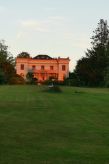 Statig herenhuis voor 8 in Couvin, 300m² met grote tuin en open haard - thumbnail 2