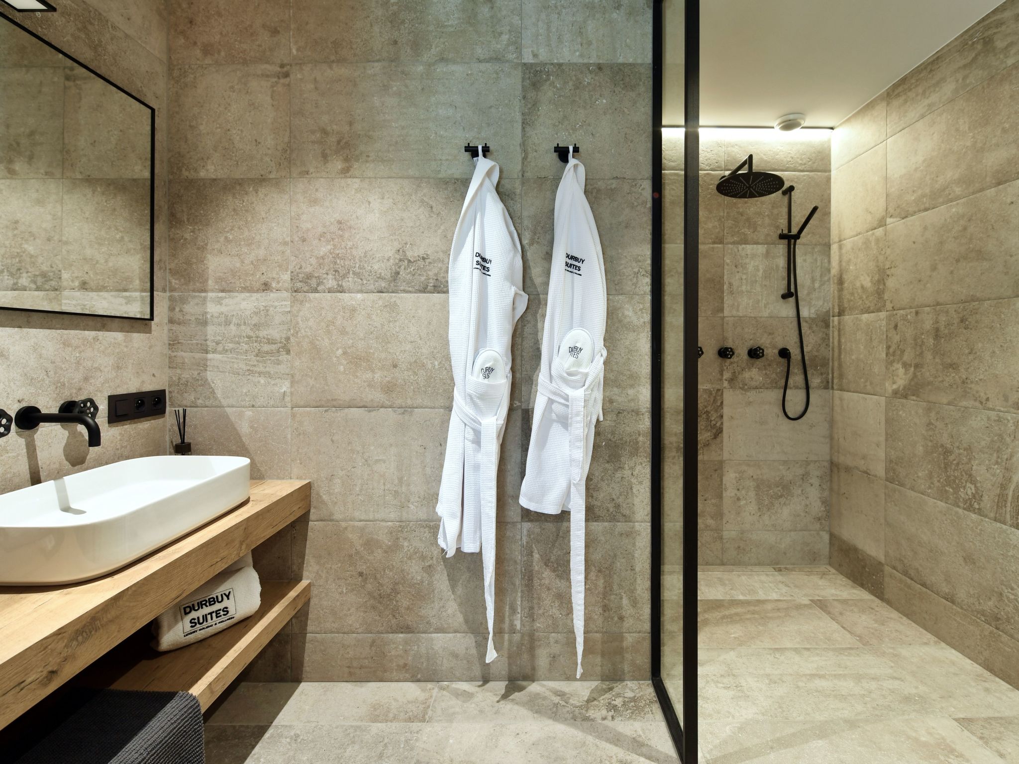 Durbuy Suites - Luxusurlaub und Wellness-Dedans