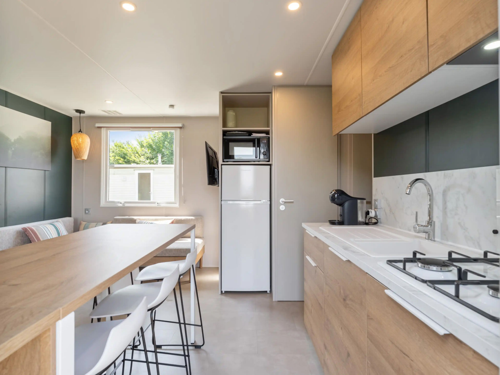 Kitchen / Dining Room
