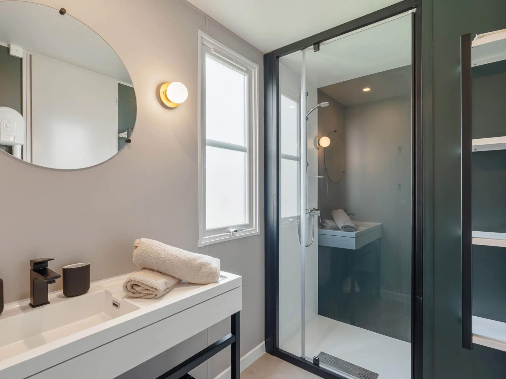 Camping Papillon Bouillon - Premium 137 - Binnen