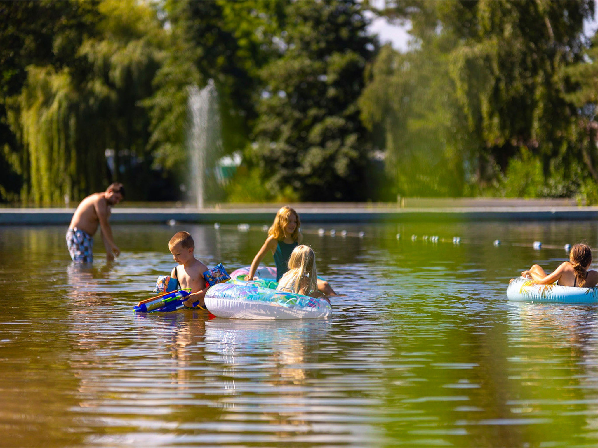 Camping Papillon Bouillon - Vakantiehuis Premium - Buiten