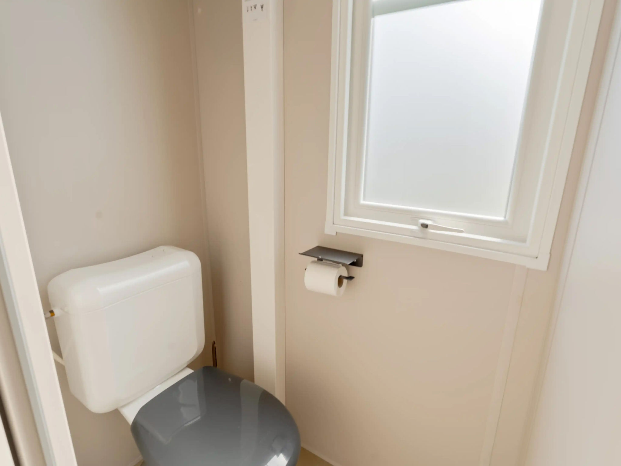 Camping Papillon Bouillon - Vakantiehuis Premium - Binnen