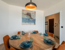 Ferienwohnung Escape with sea view