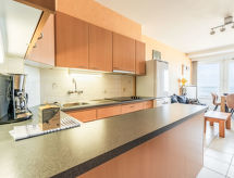 4-persoons appartement met zeezicht direct aan het strand in Blankenberge - thumbnail 5