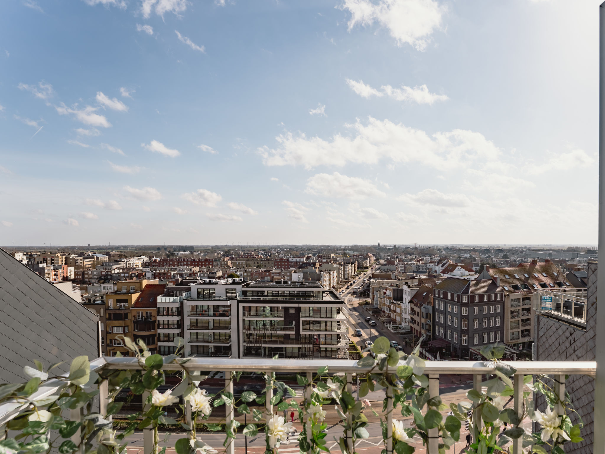 Les Algues - Outside